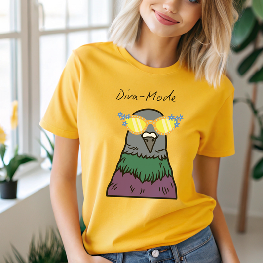 Lustiges Tauben- Shirt, Diva-Mode, Geschenkidee Freundin, Heavyweight Unisex T-Shirt mit Rundhalsausschnitt | Gildan® 5000